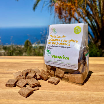 Delicias de plátano y jengibre deshidratados