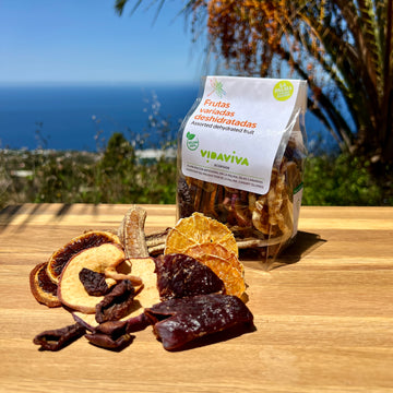 Assorted dehydrated fruits